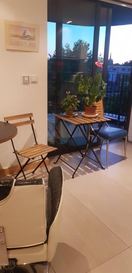 Jadwin Beautiful Room Share Toilet 2 People ลอนดอน ภายนอก รูปภาพ